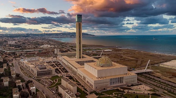 Khám phá 10 quốc gia có tên dài nhất thế giới