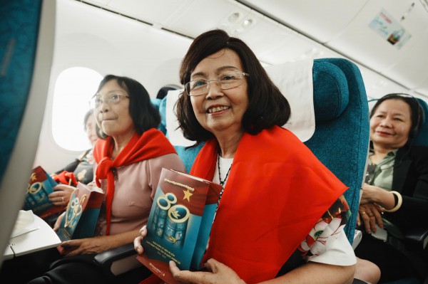 ”Khối yêu nước” ra Thủ đô dự đại lễ trên những chuyến bay siêu đặc biệt ”Khối yêu nước” ra Thủ đô dự đại lễ trên những chuyến bay siêu đặc biệt