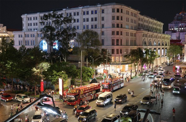 Làm gì để duy trì đà tăng khách quốc tế?