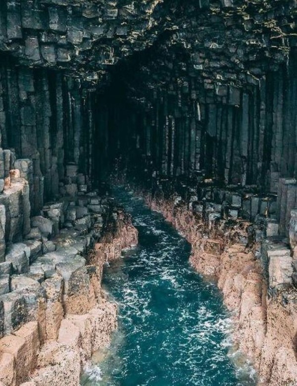 Những cảnh đẹp thế giới có thật nhưng trông như do AI tạo ra