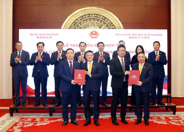 Sun Group ký hợp tác 2,3 tỉ USD với 