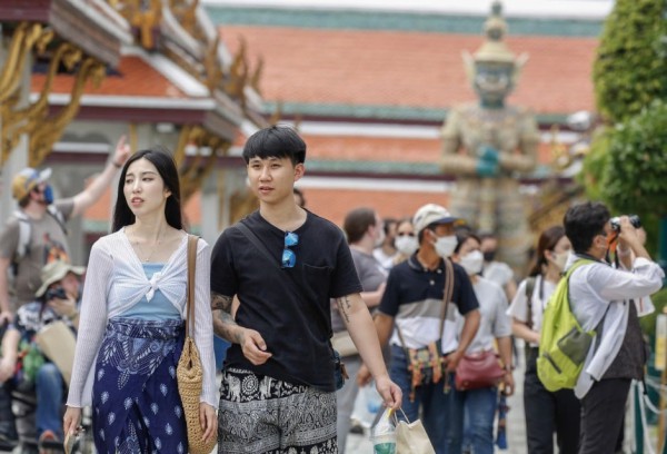 Thái Lan tìm cách giành lại khách Trung Quốc 