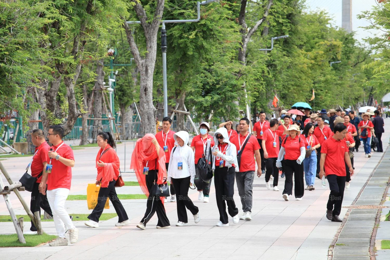 Thái Lan trấn áp tour chợ đen Trung Quốc