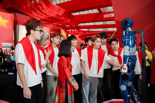 Yêu nước theo cách của người trẻ