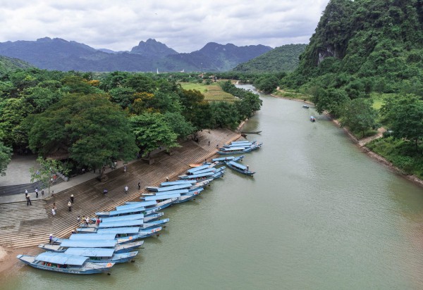 Độc hành trên Tây Trường Sơn hẻo lánh Độc hành trên Tây Trường Sơn hẻo lánh