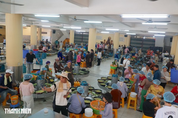 20.000 chiếc bánh xèo chay miễn phí 