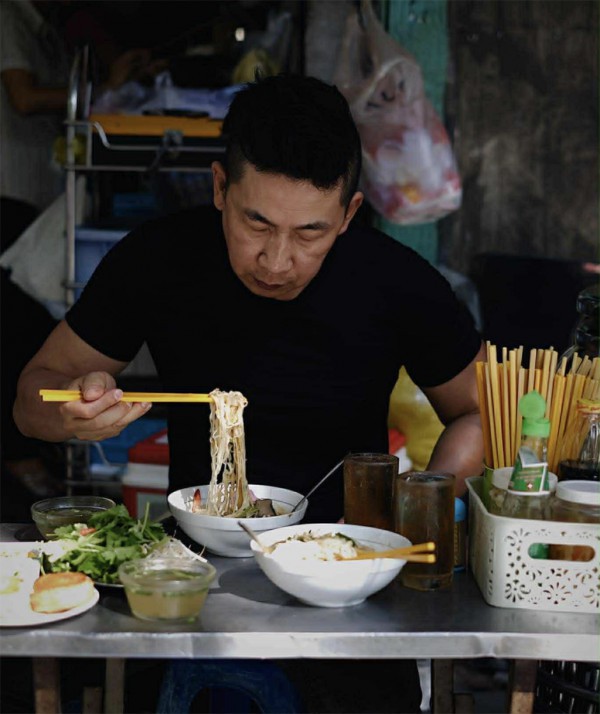 Bàn ghế nhựa, cơm tấm và một góc TP.HCM ở Berlin