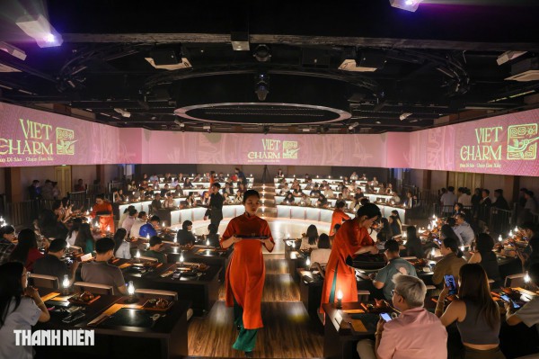 Bước vào Dinh Độc Lập, chạm văn hóa Việt bằng mọi giác quan