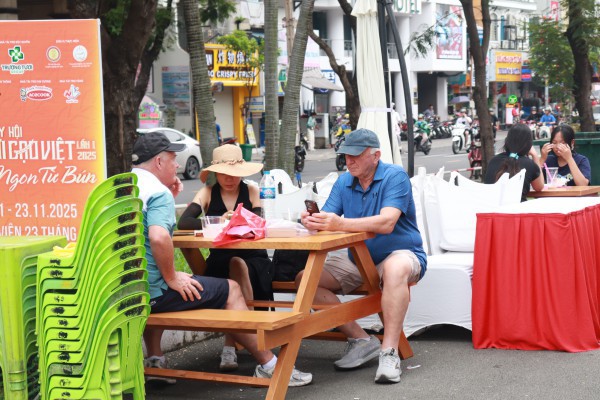 Cả trăm món ngon từ bún trong Ngày hội Sợi gạo Việt ở TP.HCM