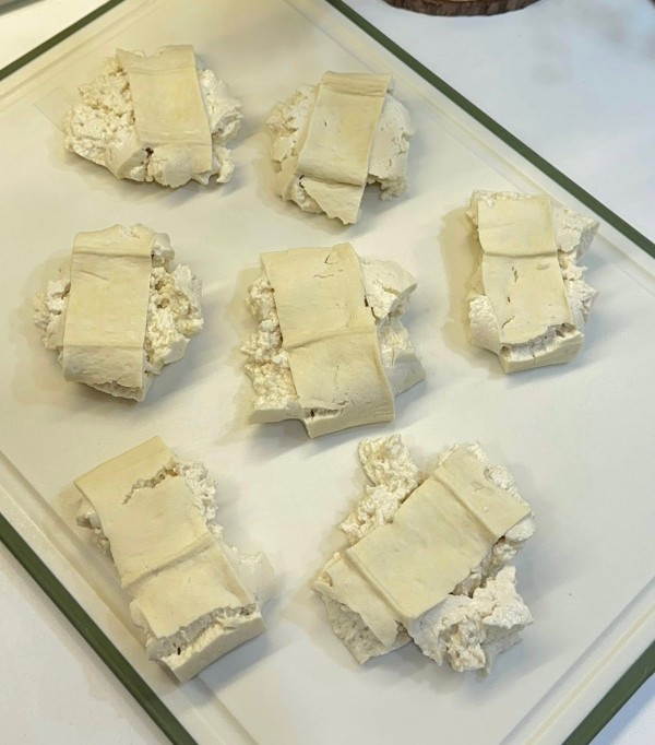 Chiên đậu phụ ấn bẹp được nhiều chị em thử: Vỏ giòn rụm, ruột mềm béo