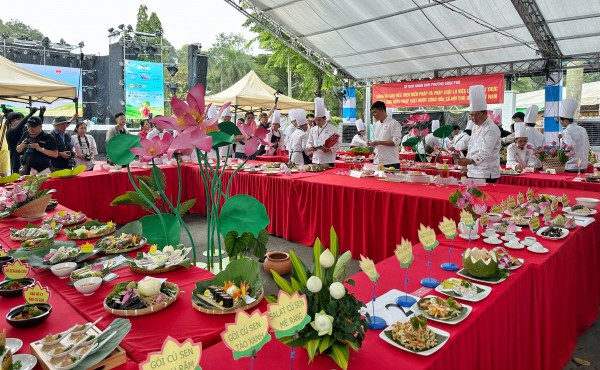 Hơn 200.000 lượt khách trải nghiệm lễ hội ẩm thực chay 2025 ở TP.HCM