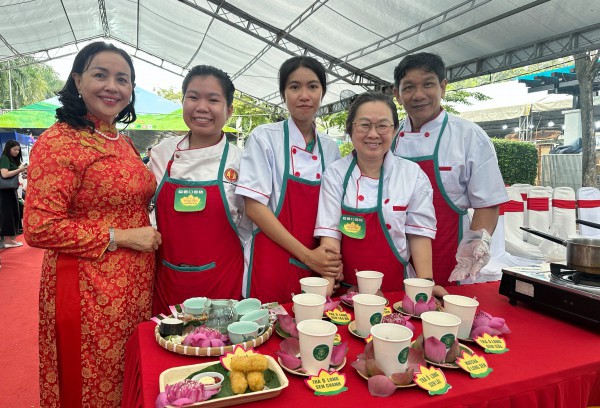 Kỷ lục Việt Nam: 200 món chay từ sen tại lễ hội ẩm thực chay ở TP.HCM