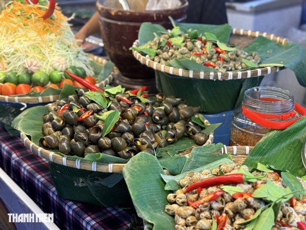 Lễ hội hơn 100 gian hàng ẩm thực giá từ 10.000 đồng ngay trung tâm TP.HCM