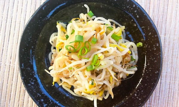 Mâm cơm truyền thống Hàn Quốc khiến người lười rửa bát “chạy mất dép”
