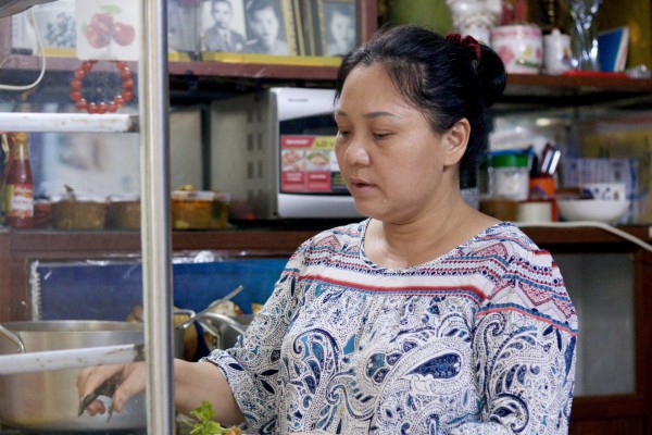 Món ngon Q.Phú Nhuận, TP.HCM: Cà ri Ấn Độ khách muốn ăn phải đến sớm… chờ