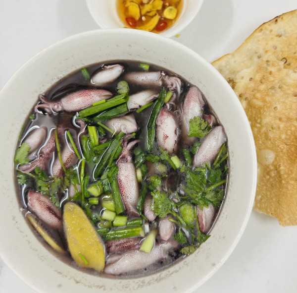 Mực bọt ngọt tới… xương