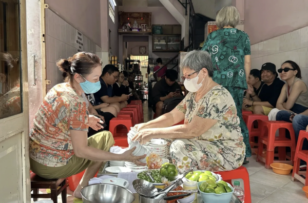 Nếu được đưa một quán đã đóng cửa ở TP.HCM quay trở lại, bạn chọn quán nào?