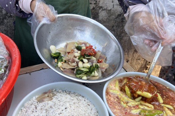 Ngoài bún bò, người từng sống ở Huế còn nhớ da diết món gân kiệu