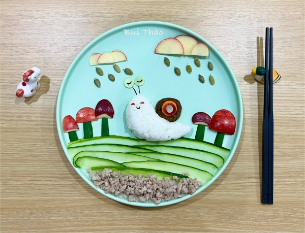 Người mẹ biến đĩa cơm thành tranh, dân mạng nói 