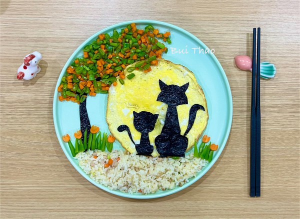 Người mẹ biến đĩa cơm thành tranh, dân mạng nói 