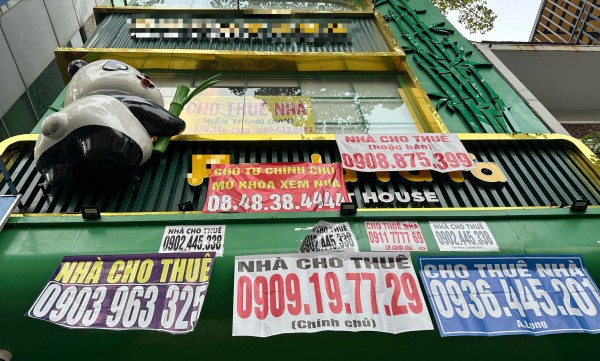 Nhiều quán quen ở trung tâm TP.HCM âm thầm đóng cửa, trả mặt bằng cuối năm 2025