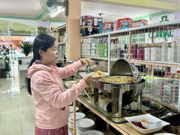 Những quán buffet chay 0 đồng bình dân từng Những quán buffet chay 0 đồng bình dân từng