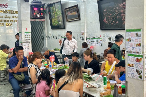 Phở Hòa Pasteur vắng mặt trong Michelin Guide 2025: Quán nổi tiếng giờ ra sao? Phở Hòa Pasteur vắng mặt trong Michelin Guide 2025: Quán nổi tiếng giờ ra sao?