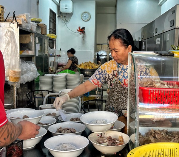 Phở Hòa Pasteur vắng mặt trong Michelin Guide 2025: Quán nổi tiếng giờ ra sao? Phở Hòa Pasteur vắng mặt trong Michelin Guide 2025: Quán nổi tiếng giờ ra sao?