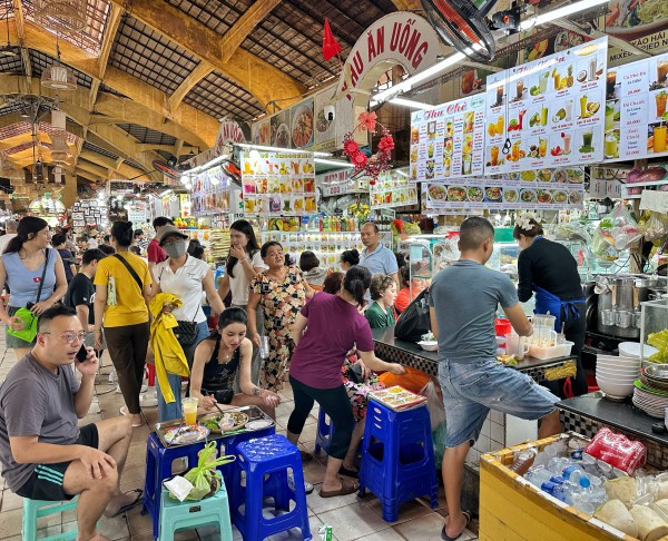 Phường Bến Thành có bún vỉa hè Phường Bến Thành có bún vỉa hè
