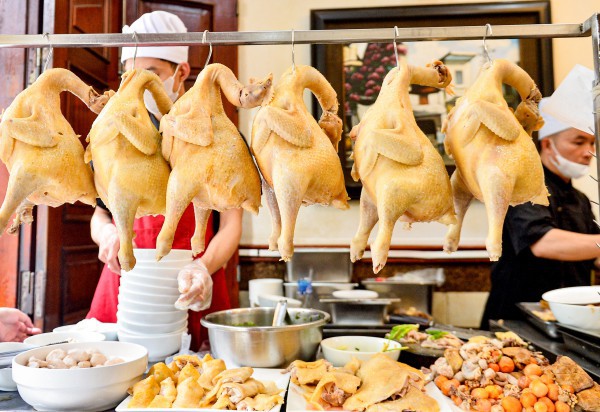 Quán phở gà 