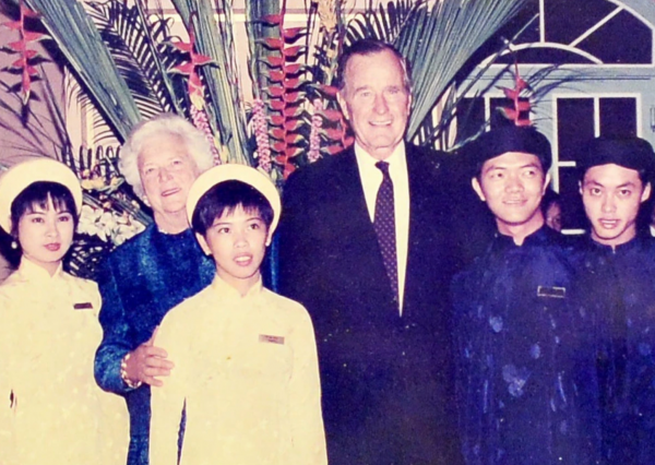 Quán phở ngay trung tâm TP.HCM từng đón Tổng thống Mỹ Bill Clinton, giờ ra sao?