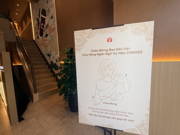 Quán trà sữa ở trung tâm TP.HCM nơi khách gọi món bằng cách... viết