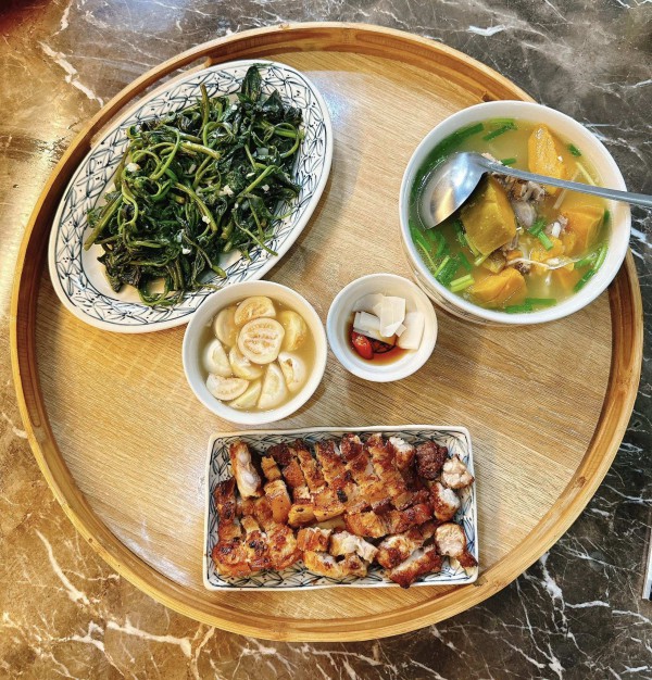 Thực đơn tuyệt ngon khiến chồng con "nghiện" cơm nhà