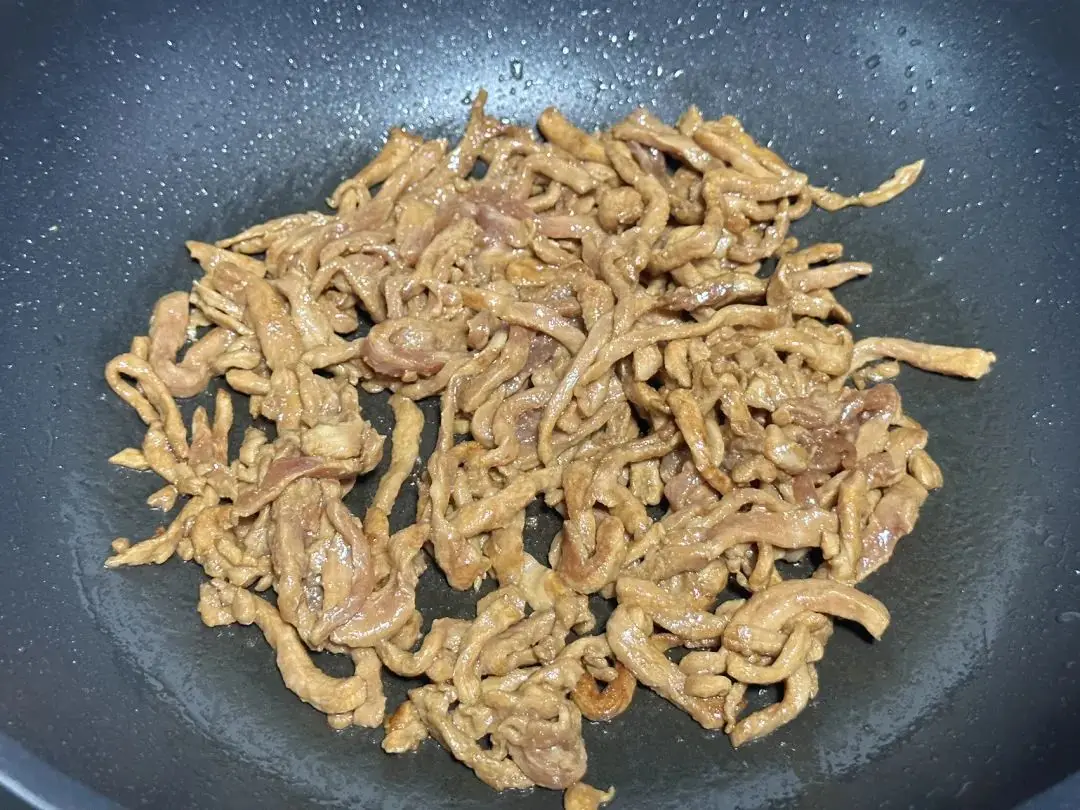 Trời nóng mà có món này, cả nhà "vét sạch" mâm cơm