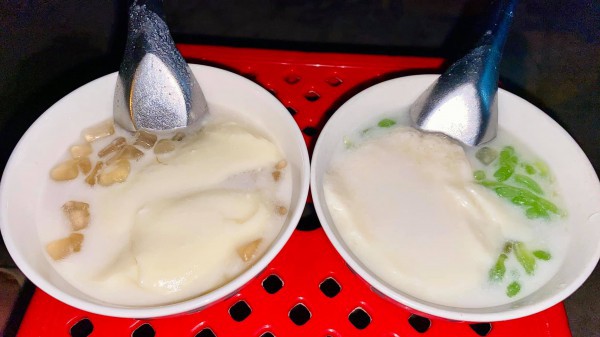 Xe tàu hũ 