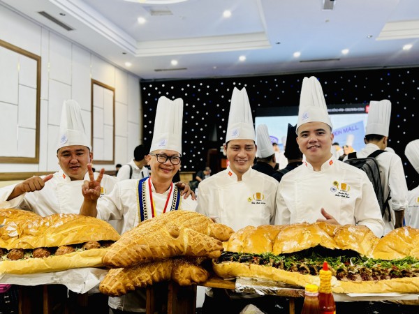 Ẩm thực Việt và màn công diễn đẹp mắt tại TP.HCM: Món ngon từ 100 loại cá
