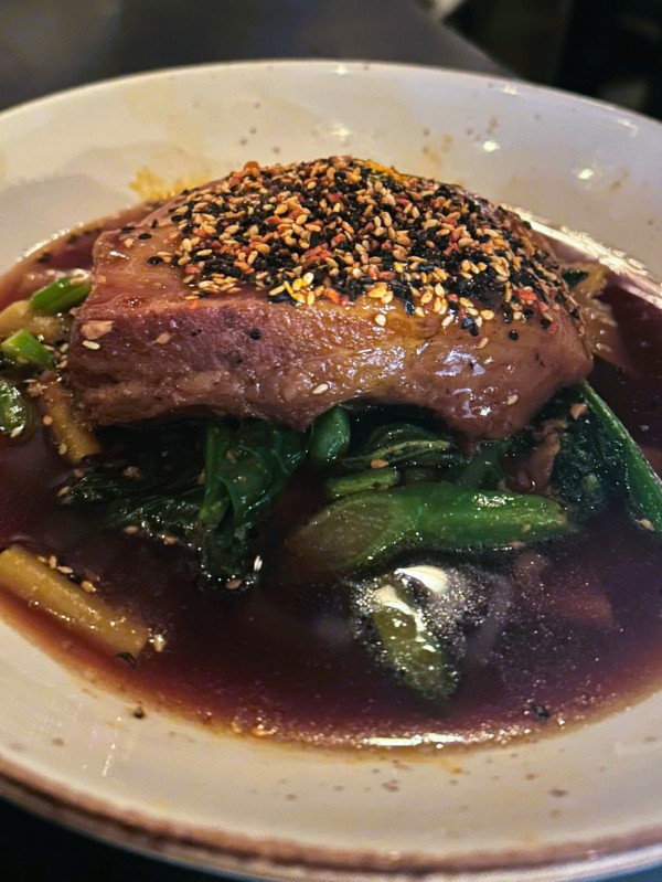 Đầu bếp gốc Việt chinh phục Las Vegas: 