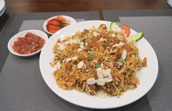 Ông chủ người Ai Cập mở quán ở TP.HCM, khách Trung Đông tìm thấy hương vị quê nhà