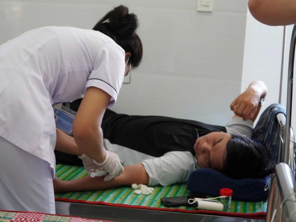 39 người nhập viện nghi ngộ độc thực phẩm sau khi ăn bánh mì ở Quy Nhơn