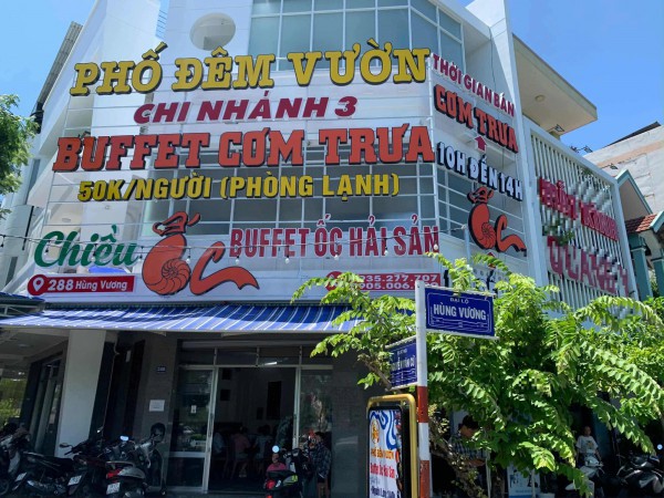 Vụ nhập viện sau ăn buffet ốc theo review TikToker: Phát hiện nhiều vi phạm của quán Vụ nhập viện sau ăn buffet ốc theo review TikToker: Phát hiện nhiều vi phạm của quán