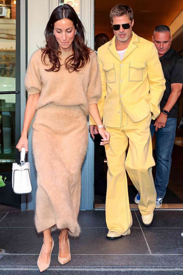 8 cặp đôi Hollywood là biểu tượng phong cách năm 2025