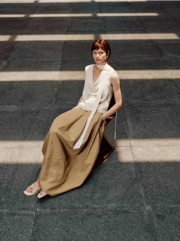 Bí quyết phối màu trang phục để luôn thanh lịch, sang trọng