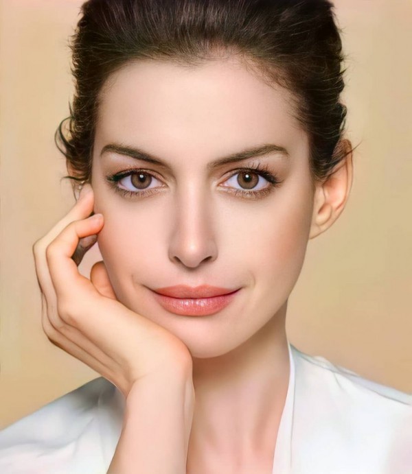 Bí quyết sở hữu vẻ đẹp bất chấp thời gian của Anne Hathaway