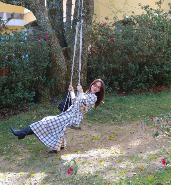 Ca sĩ Tóc Tiên đổi kiểu tóc, trẻ trung và dịu dàng hơn sau ly hôn