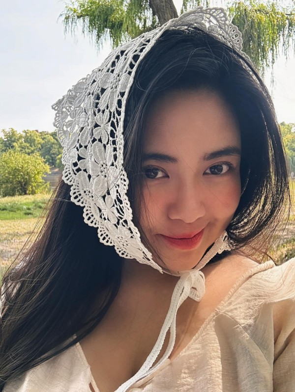 Chia sẻ bí quyết làm đẹp: U45 trẻ trung bất ngờ vì dùng kem chống nắng từ… 13 tuổi
