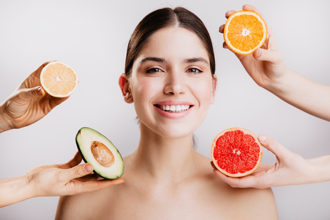 Giữ làn da tươi mát với các loại trái cây mùa hè 