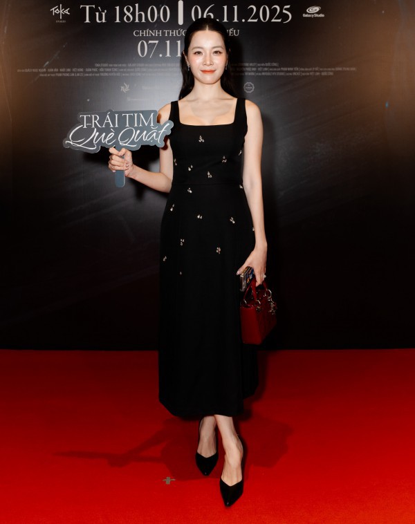 Kaity Nguyễn, Trâm Anh so kè nhan sắc khi dự ra mắt phim 