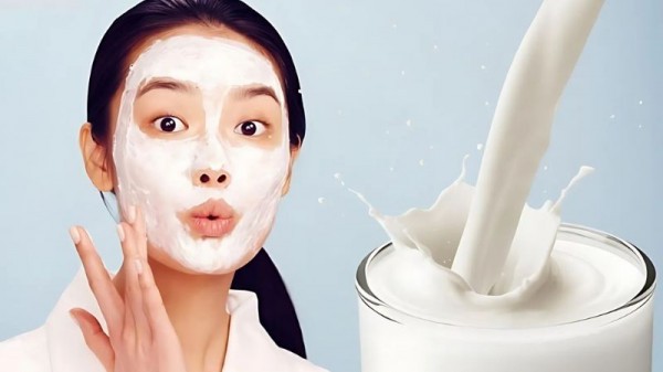 Làm đẹp từ gian bếp: Da mịn như em bé nhờ sữa tươi