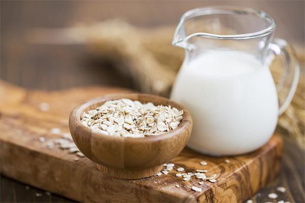 Làm đẹp từ gian bếp: Nuôi dưỡng làn da từ trong ra ngoài với yến mạch