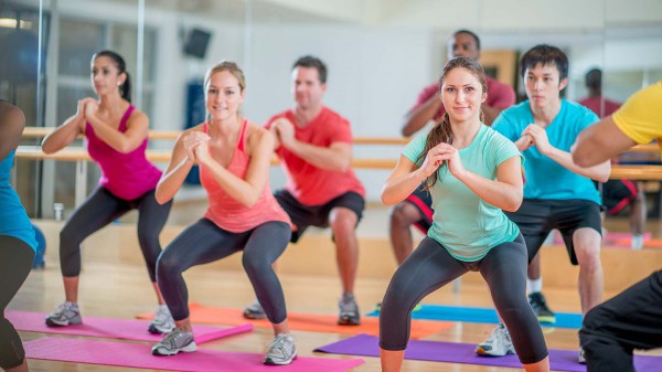 Mẹo duy trì cơ bắp săn chắc cho phái đẹp sau tuổi 35